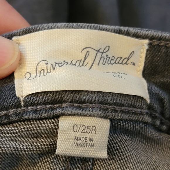 Universal Thread  High rose Bermuda Jean shorts  Dark Gray Size 0 - Picture 11 of 14